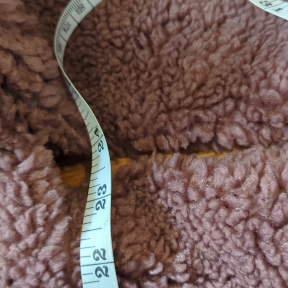 8. Lululemon Warmth Restore Long Pullover - Picture 11 of 14